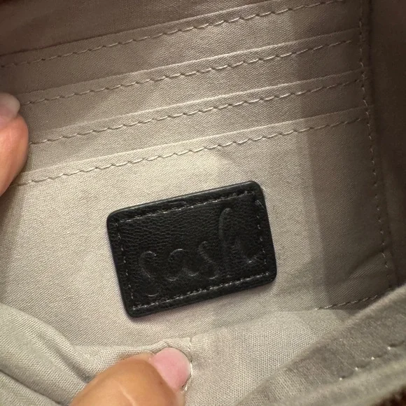 Sash Bag Vegan Faux Leather Brown Black Crossbody Travel Sling Purse Adjustable - Picture 5 of 6